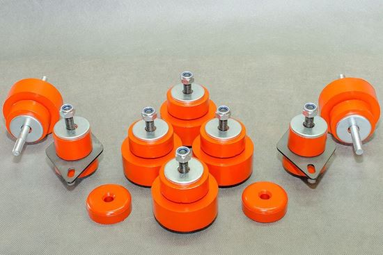 Kép Nissan Patrol Y61, rövid karosszéria emelés eredeti