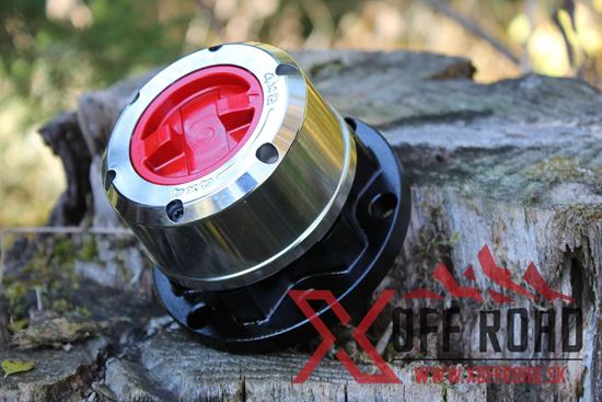 Kép SUZUKI szabadonfutó