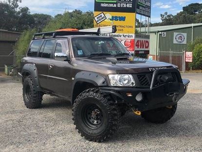 Kép Kerékjárati ív toldatok NISSAN PATROL Y61 GU4
