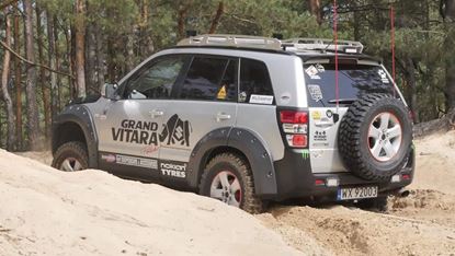 Kép Suzuki Grand Vitara II rövid, kerékjárati ív toldatok