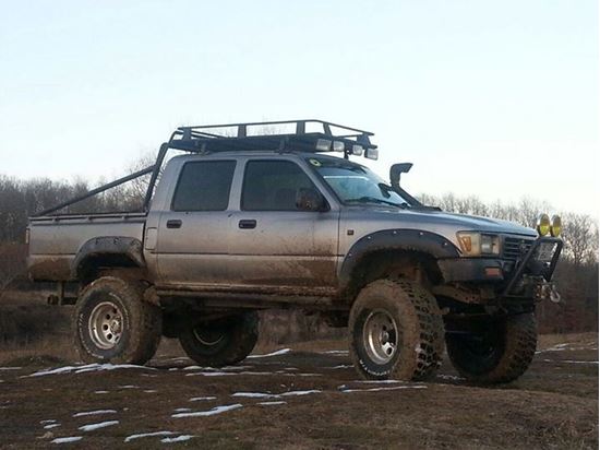 Kép Kerékjárati ív toldatok TOYOTA HILUX Ln65 