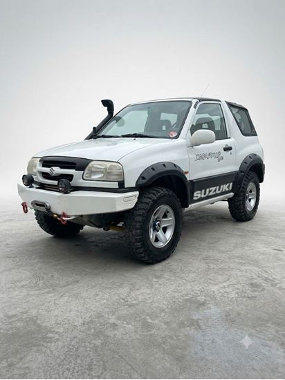 Kép Suzuki Grand Vitara I rövid,kerékjárati ív toldatok